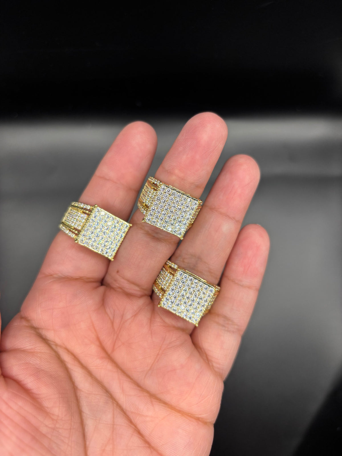 Square radiant men ring  image 1