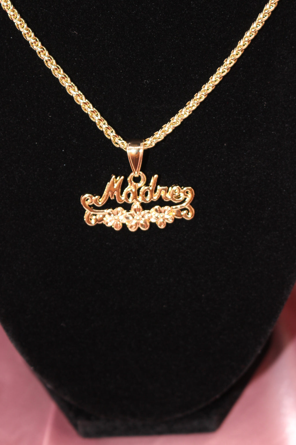 Madre necklace 20” image 1