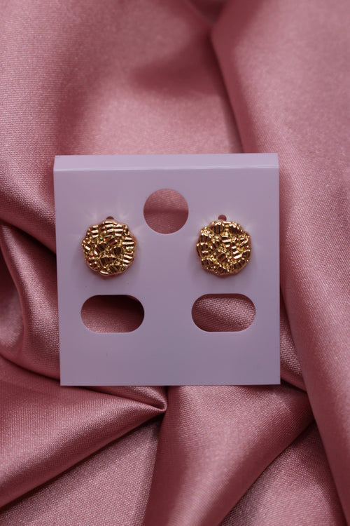 Circle nugget earrings  image 0