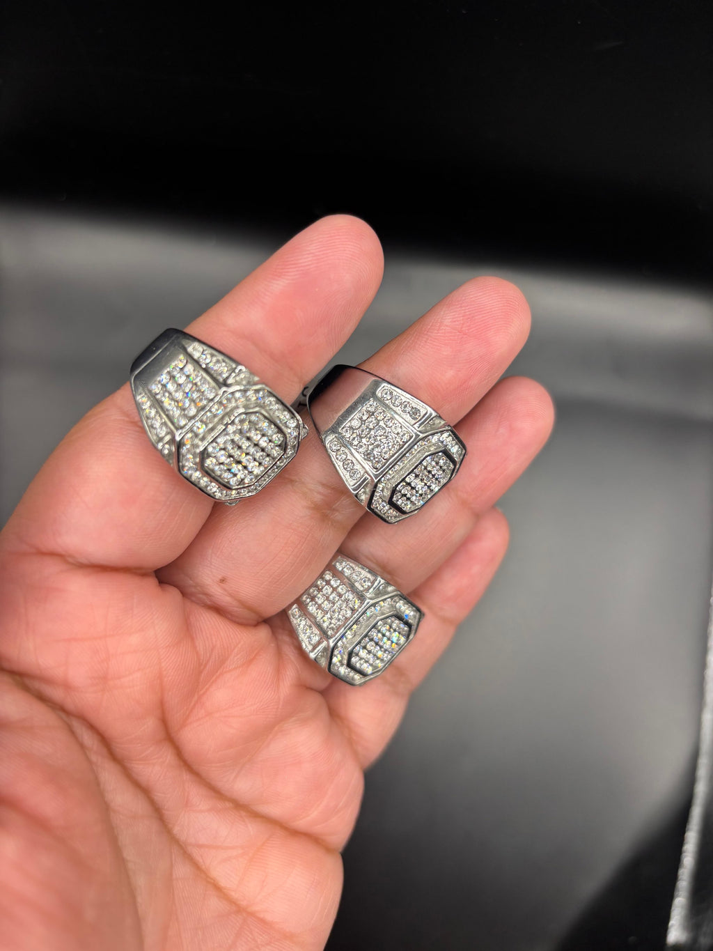 Silver ring  image 1