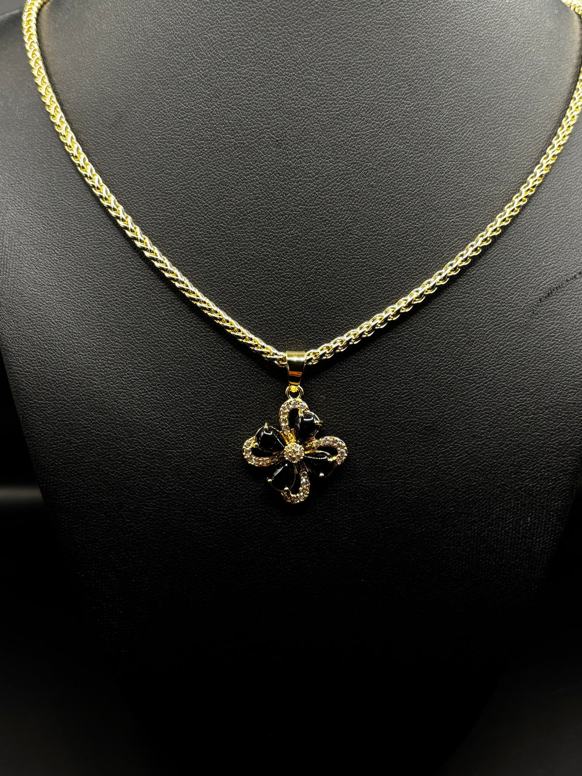 Lucky clover necklace “20 image 0